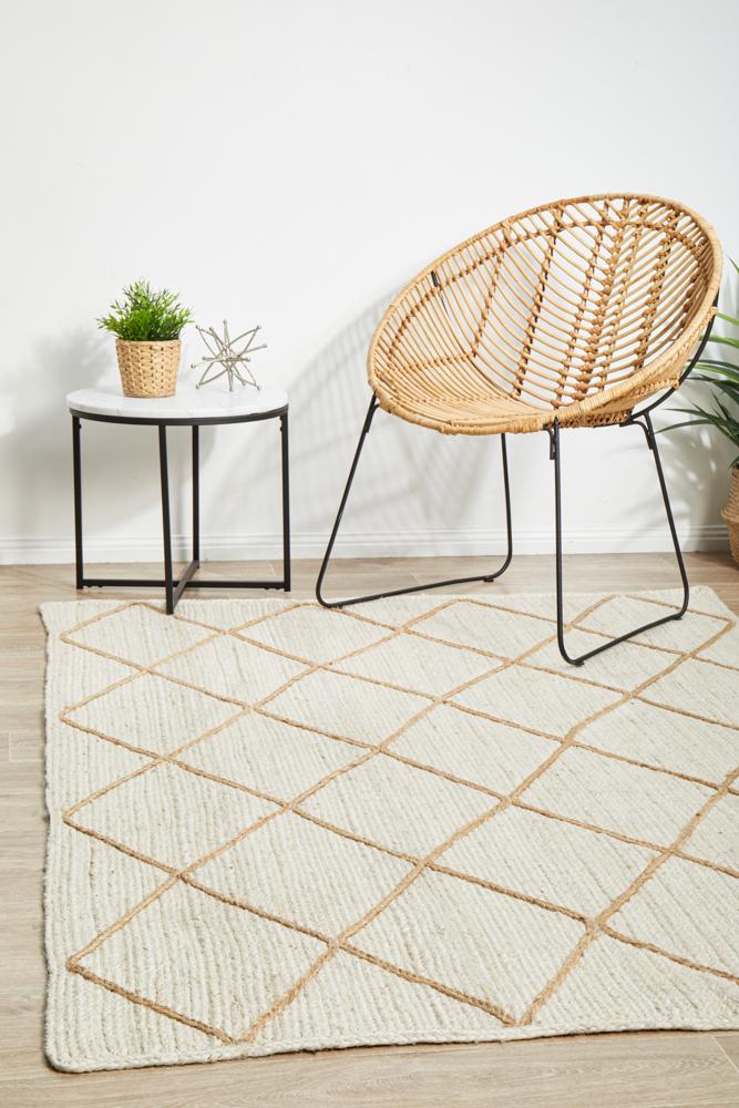 Noosa Cross Rug In White