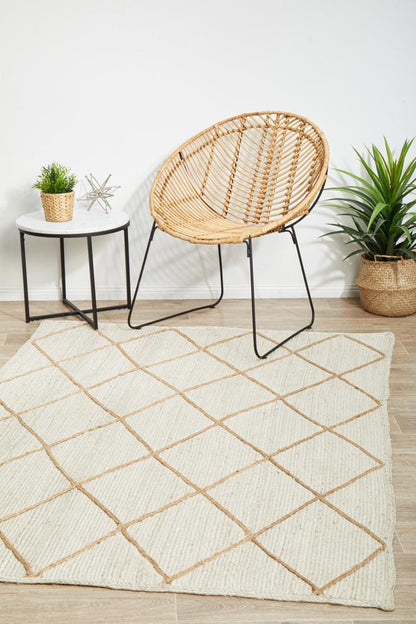 Noosa Cross Rug In White