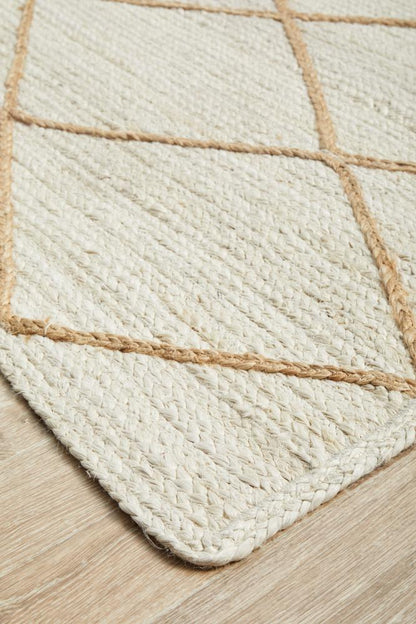 Noosa Cross Rug In White