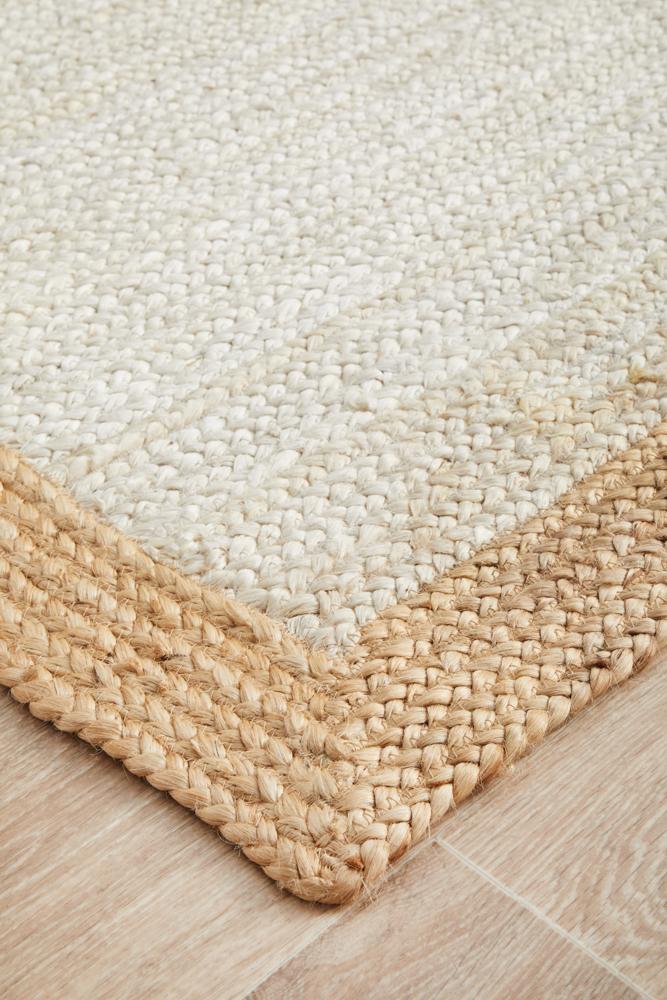 Noosa Sands Runner Rug In White & Natural