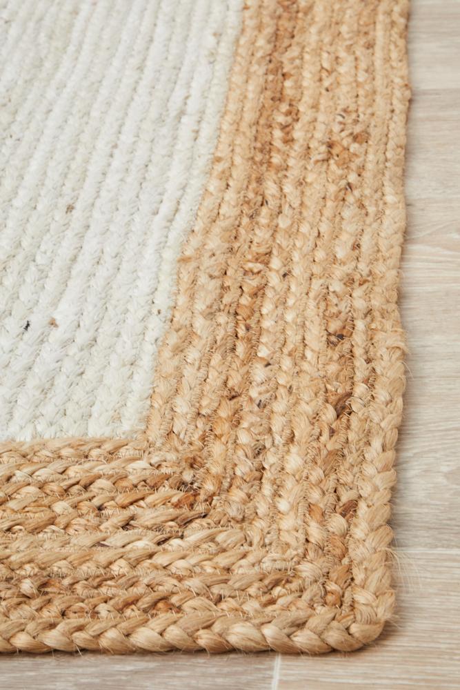 Noosa Sands In White & Natural Rug