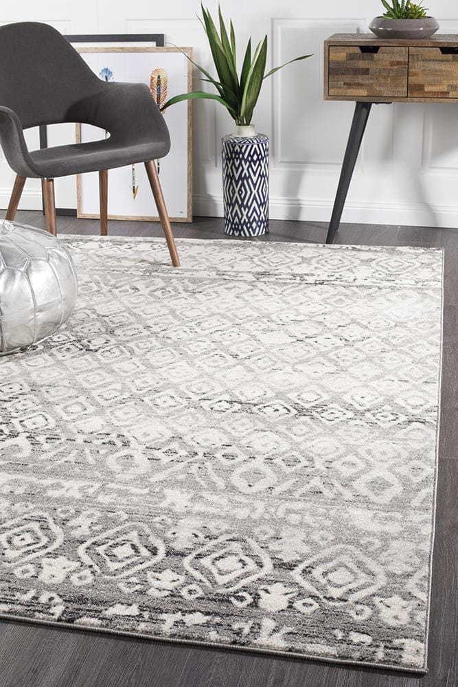 Oasis Zakira Dark Grey Tribal Rug