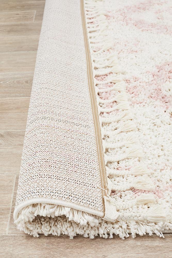 Saffron Rug In Pink