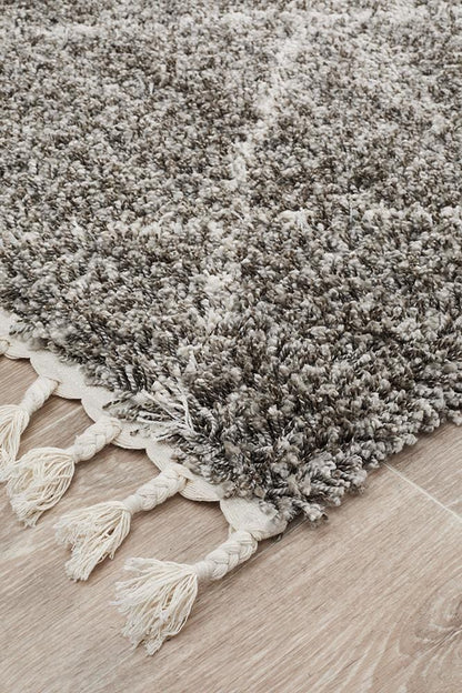 Saffron Grey Runner Rug : 44