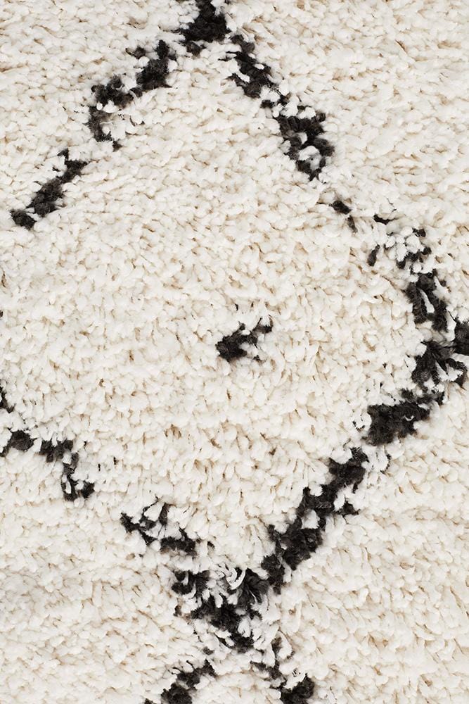 Saffron White Runner Rug : 44