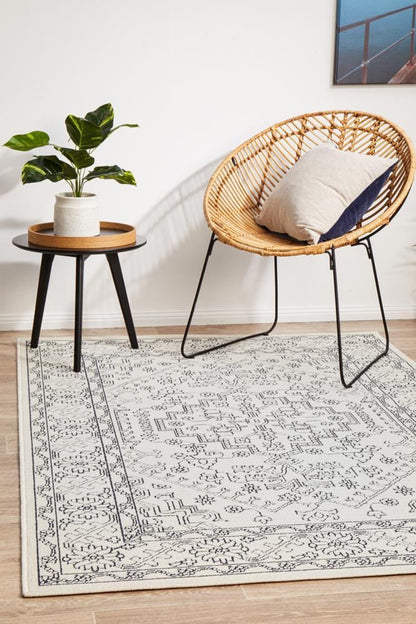 Seaside Tribal White Rug