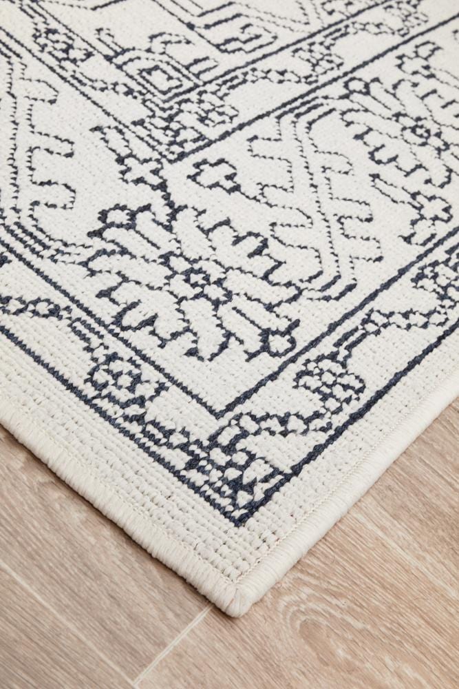 Seaside Tribal White Rug