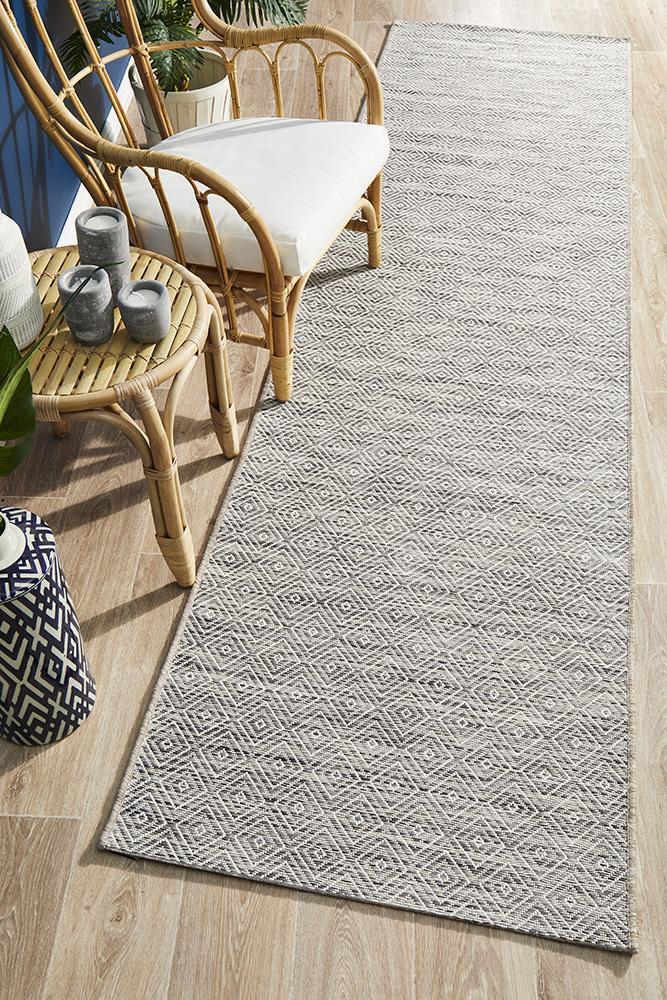 Terrace Natural Runner Rug : 5500