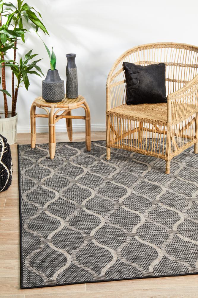 Terrace Black Rug : 5501