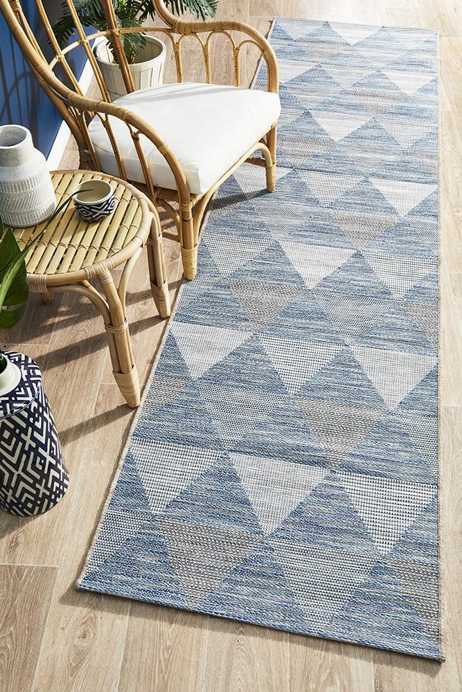 Terrace in Blue : 5503 Rug