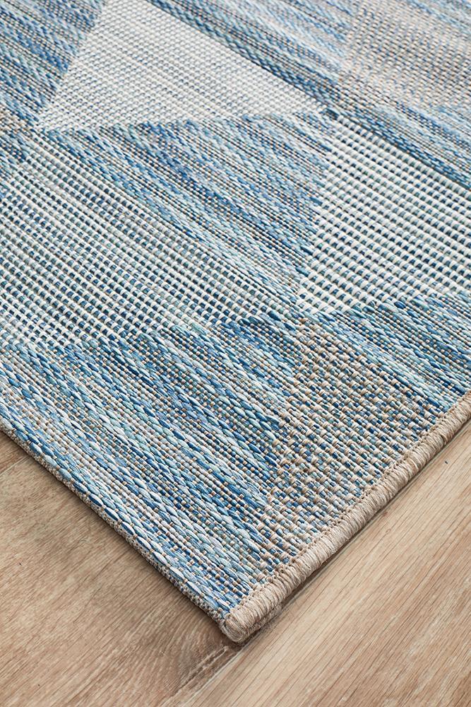 Terrace in Blue : 5503 Rug