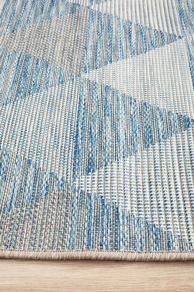 Terrace in Blue : 5503 Rug