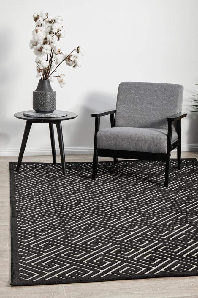 Manhattan Deco Black And Gold Rug