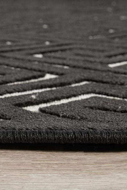 Manhattan Deco Black And Gold Rug