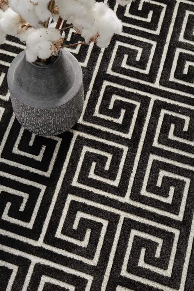 Manhattan Deco Black And Gold Rug